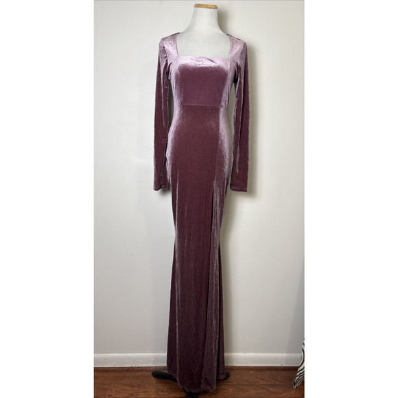 Fashion Nova Gothic Pink Velvet Maxi Dress Size M Sexy High Slit Vamp Bodycon - Picture 1 of 8